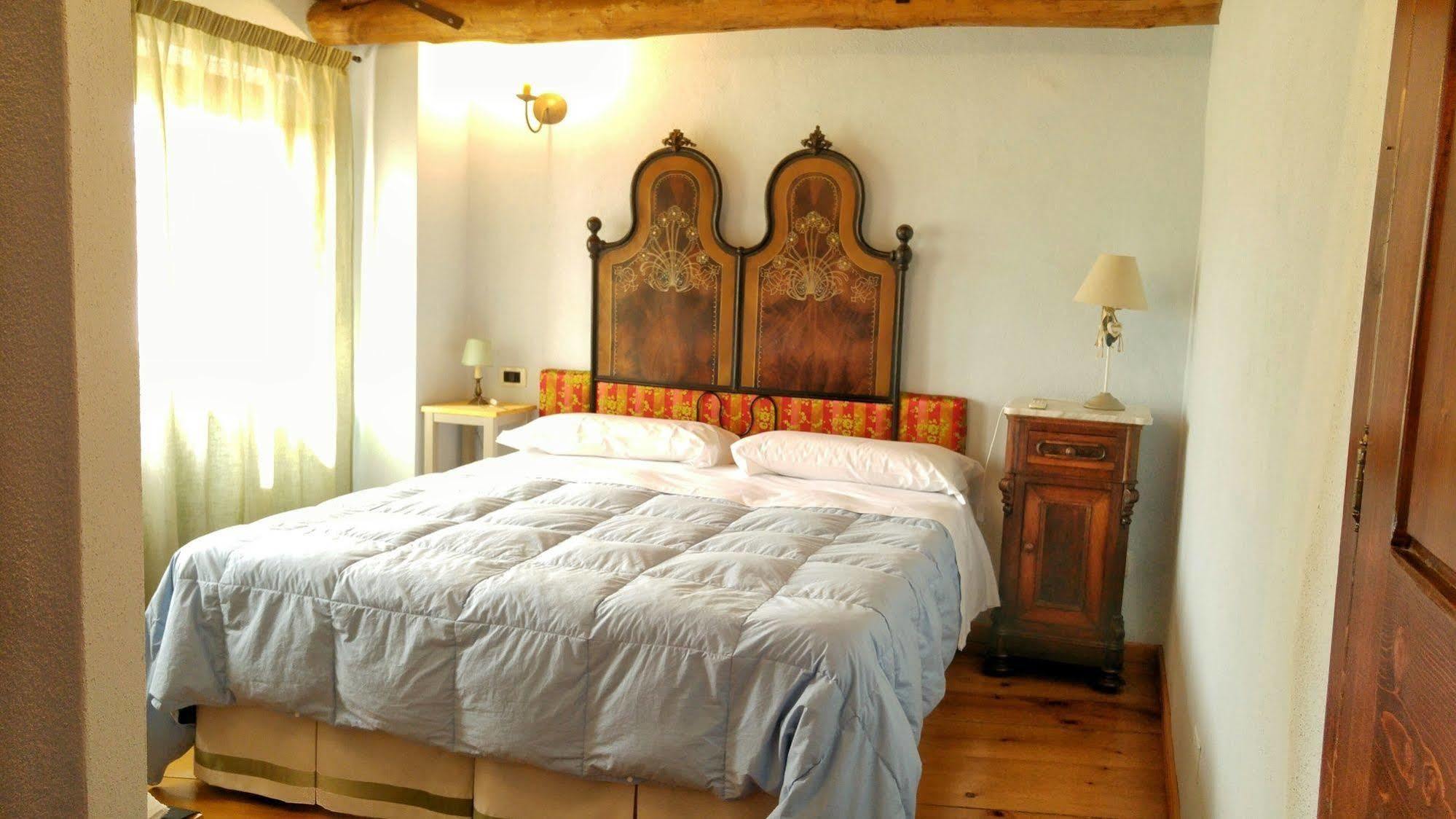Il Borgo Dell'Arcangelo Tuili Εξωτερικό φωτογραφία